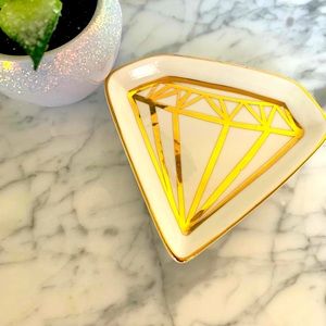 Slant Collections DIAMOND SHAPED Trinket Tray